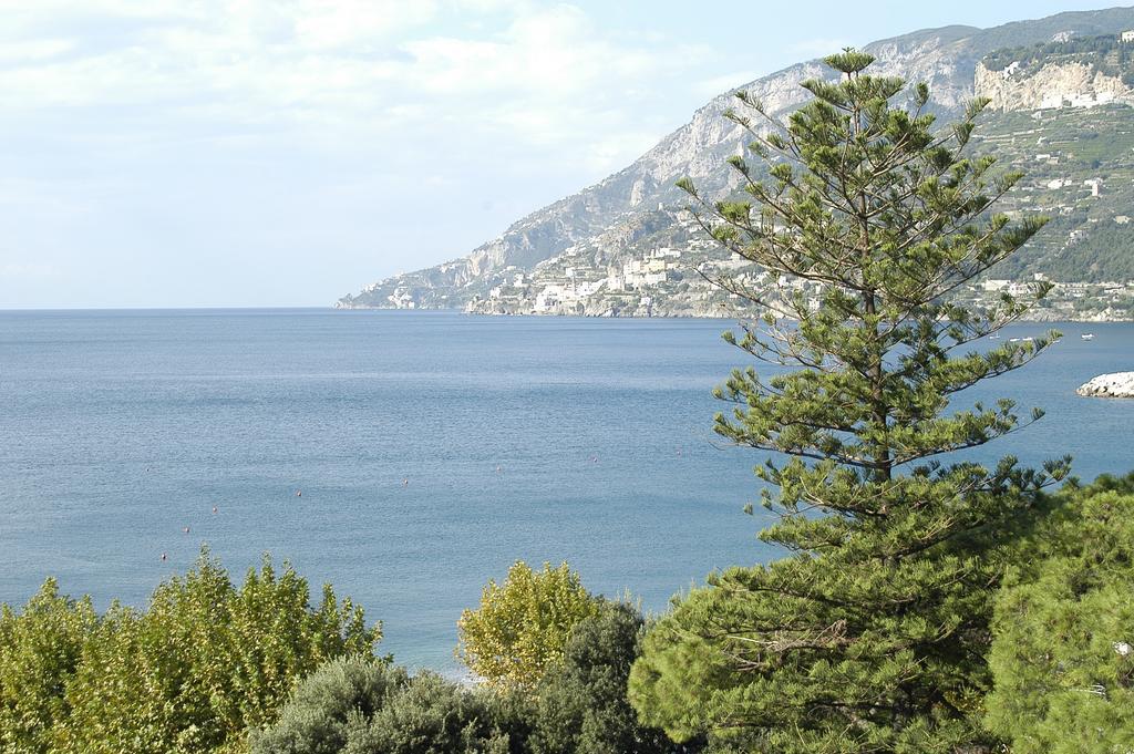Tizi Apartments Corso Reginna Maiori Bagian luar foto