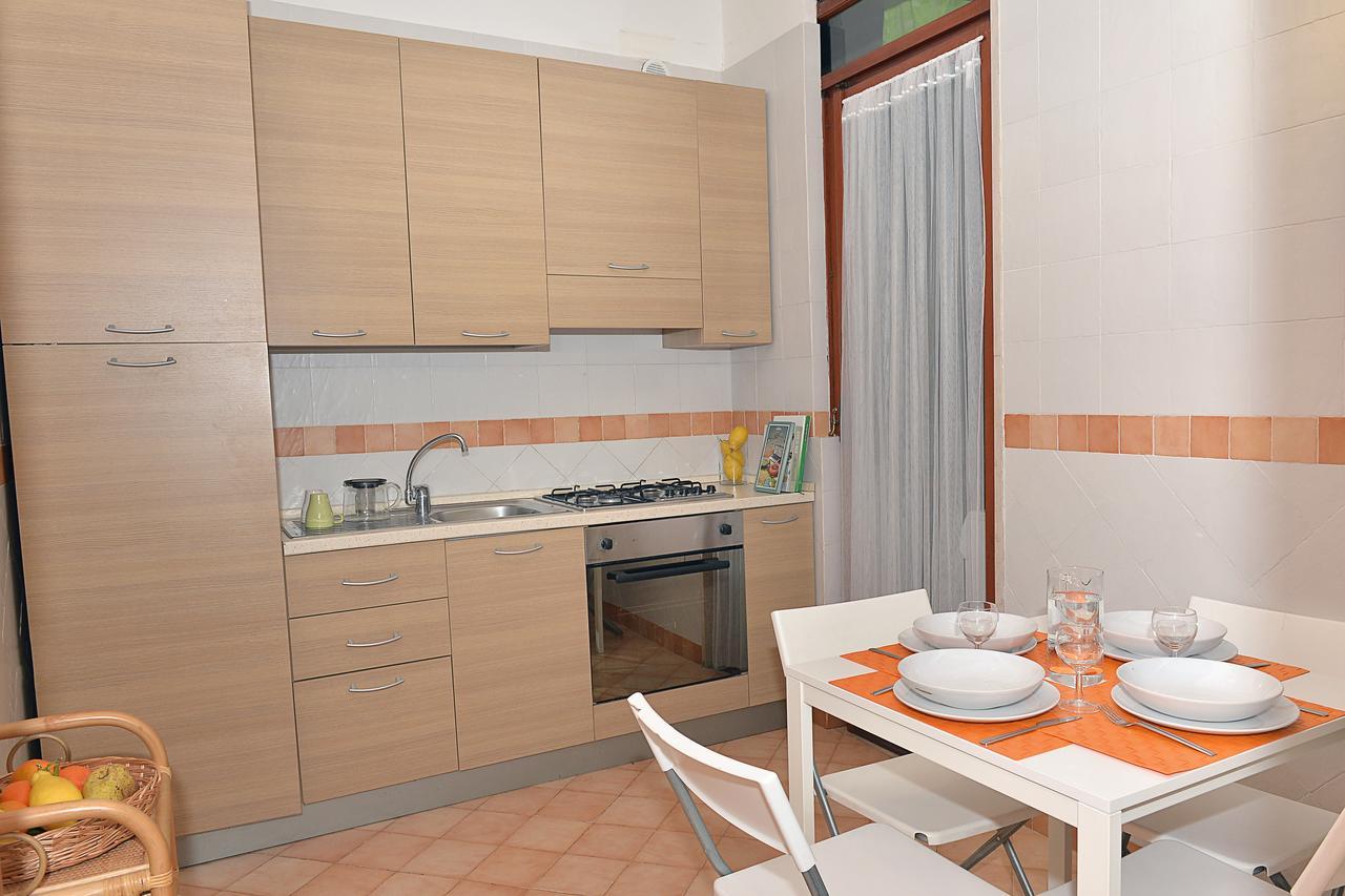 Tizi Apartments Corso Reginna Maiori Bagian luar foto